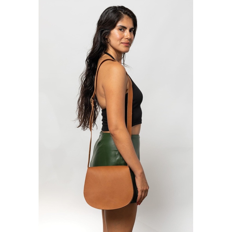 RLH3453 – Classic Leather Saddle Bag