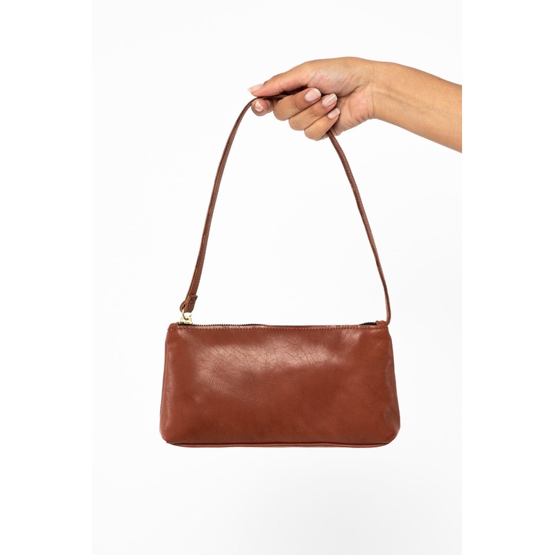 RLH3468 – Leather Zip Pochette