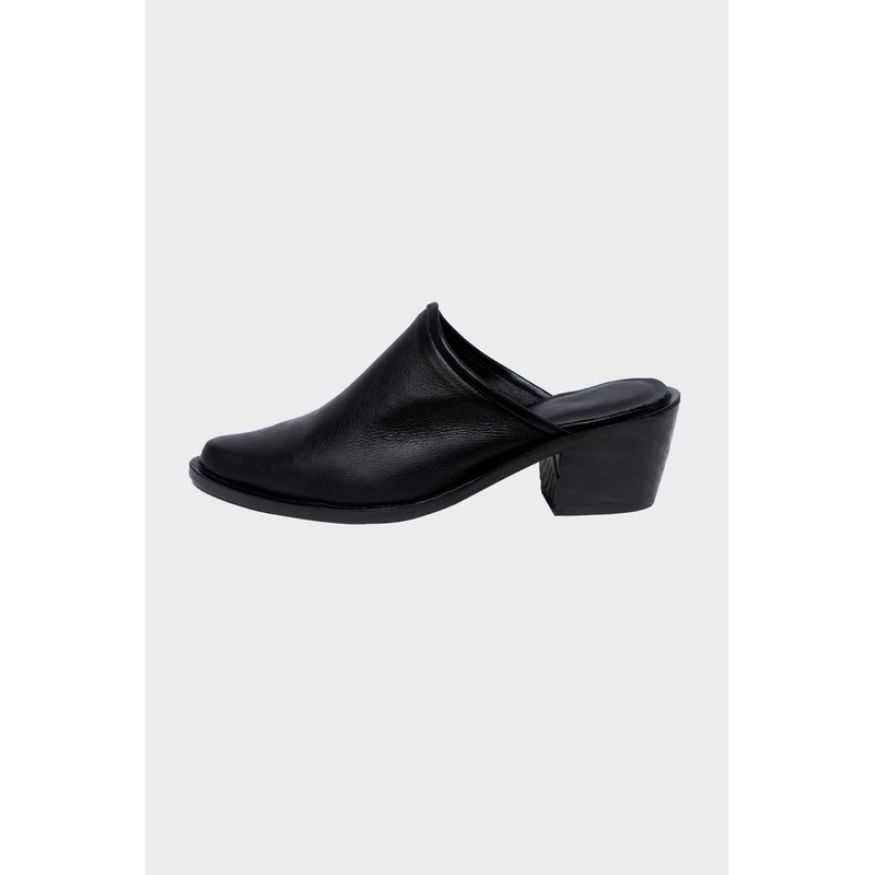 RSHOE02 – Leather Cowboy Mule