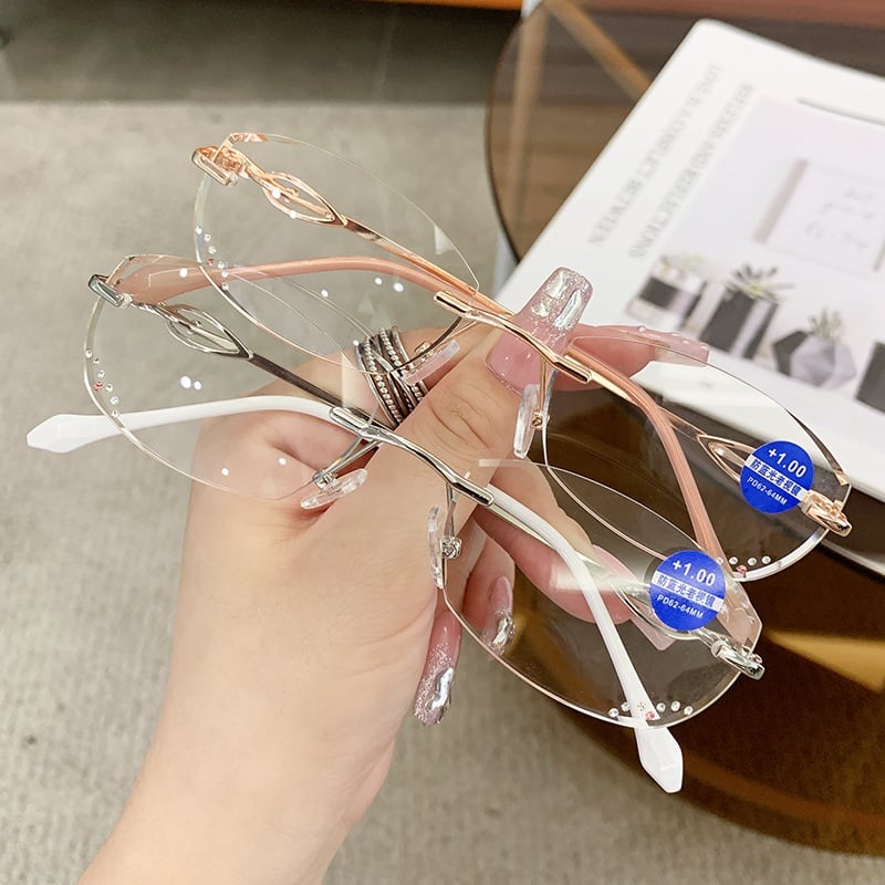 WOMEN’S FASHION ULTRA-LIGHT DIAMOND CUTTING EDGE ANTI-BLUE LIGHT READING GLASSES