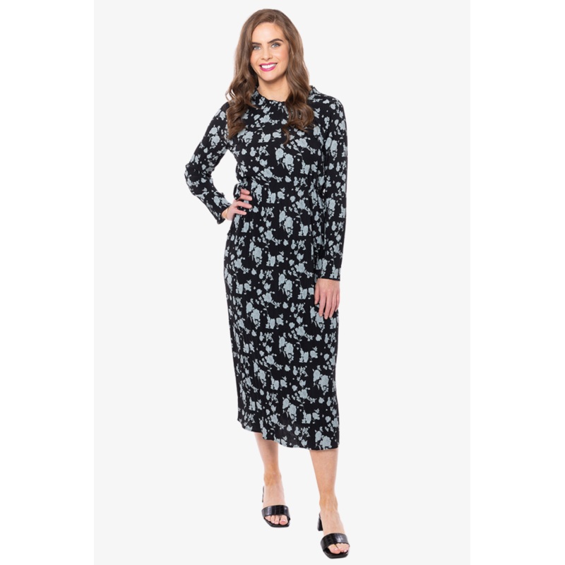 Essense Black Blue Rose Crinkle LS Shift Dress