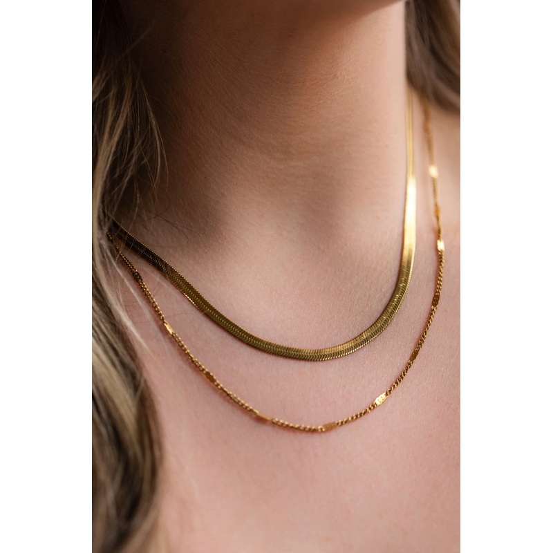 Filigree Gold Chain Necklace