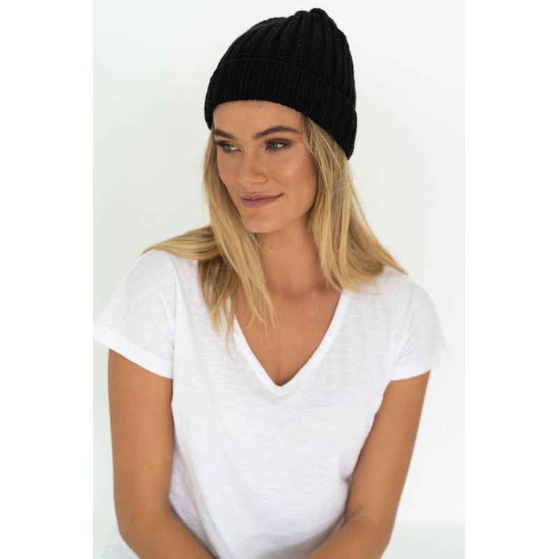 Keely Black Rib Beanie