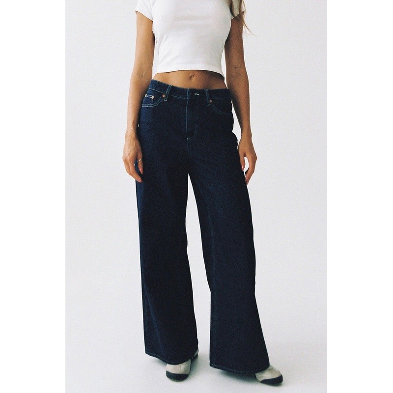 Essential Blue Rinse Mid Relaxed Wide Leg Jean