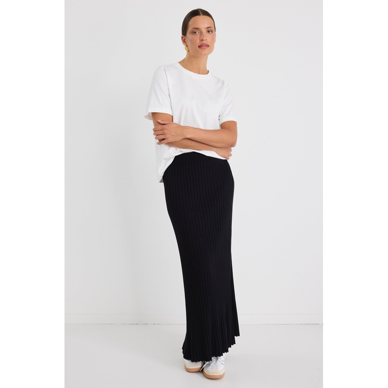 Notable Black Rib Knit Maxi Skirt
