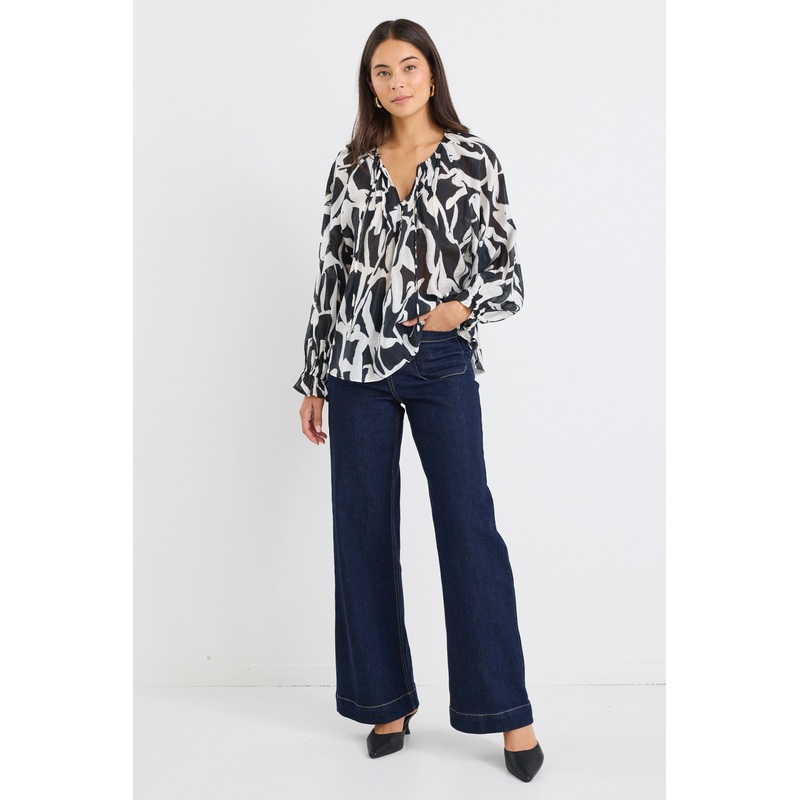Refine Black Cream Squiggle Pintuck Front LS Top