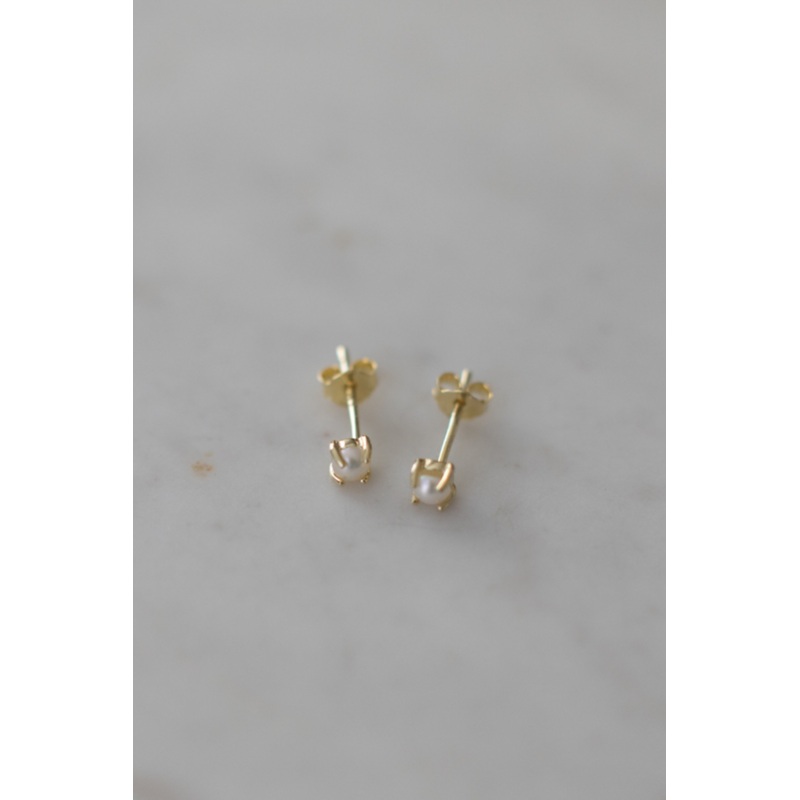 Mini Pearl Stud Earrings Gold