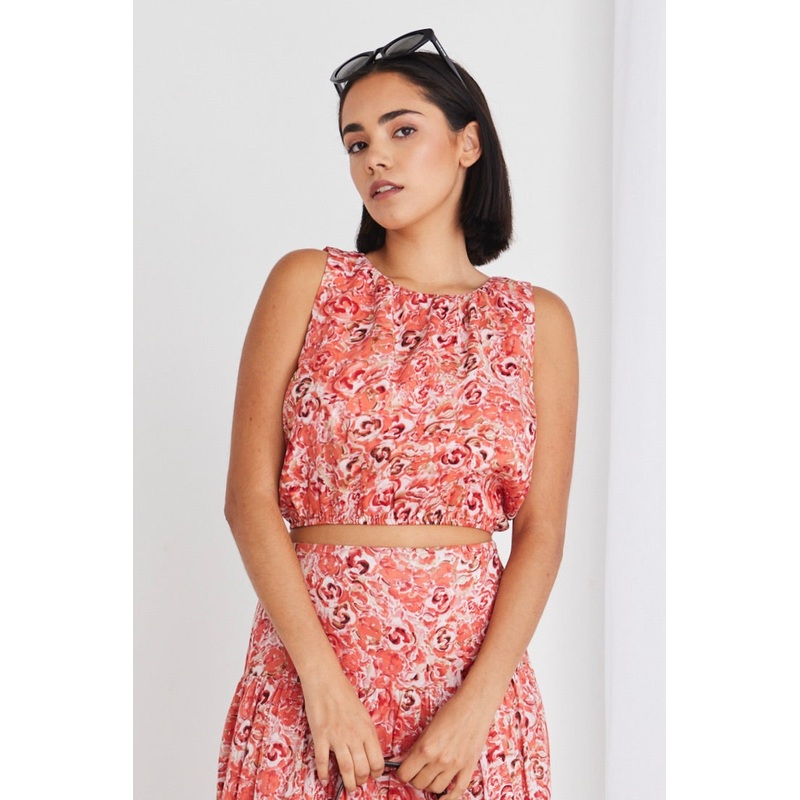 Effective Cinnamon Floral Shell Top