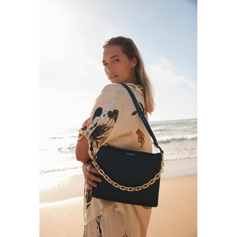 Matilda Black Crossbody Bag with Chunky Chain