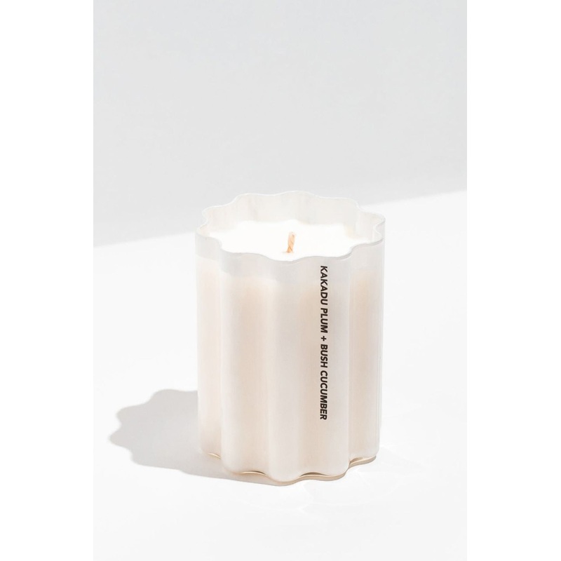 Kakadu Plum + Bush Cucumber White 300g 70hr Wave Candle