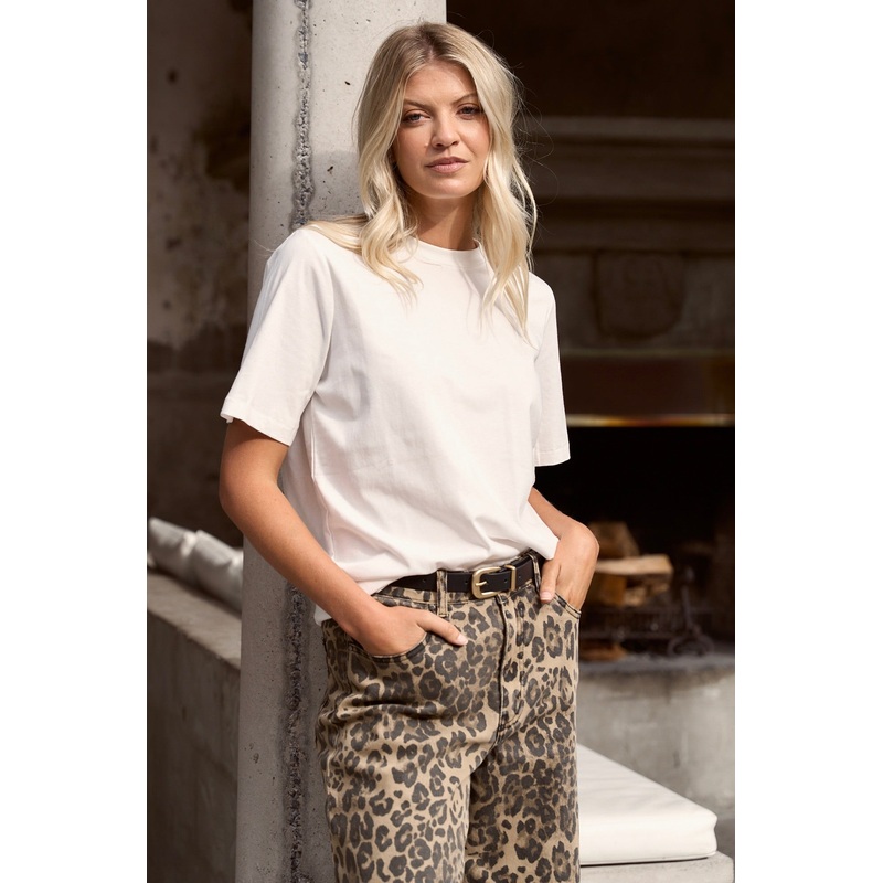 Street Ivory Crew Neck Short Sleeved Boxy Tee