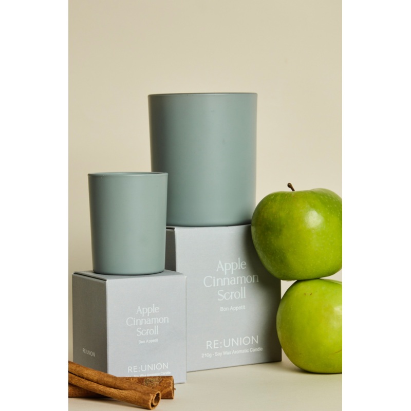 Apple Cinnamon Scroll 210g Soy Candle