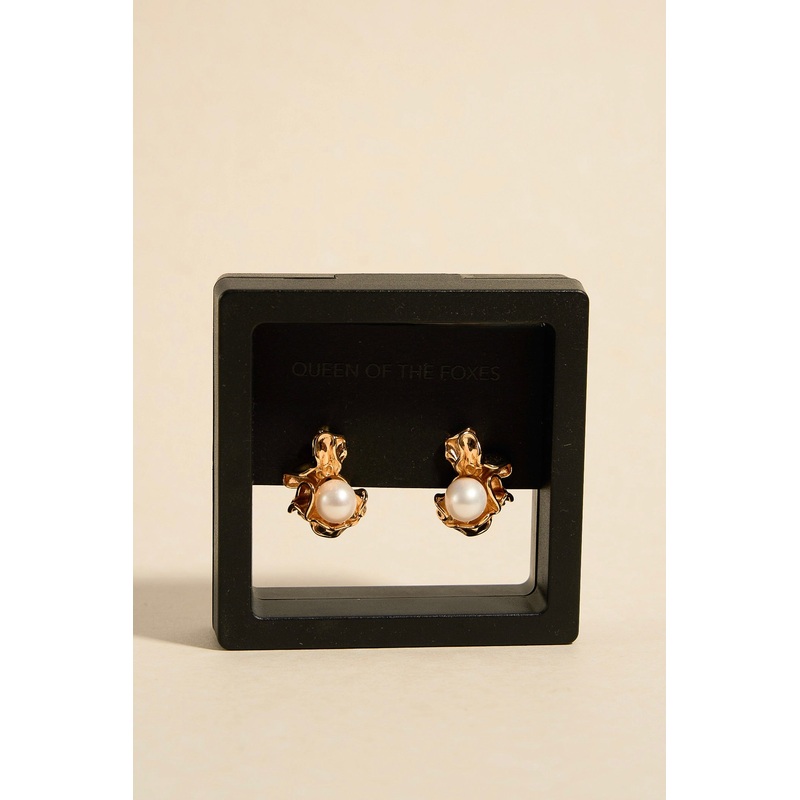Ruched Gold Pearl Earrings