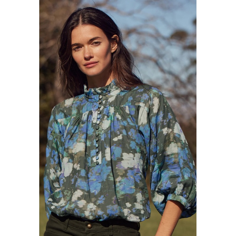 Crescendo Forest Blur Front Button LS Blouse