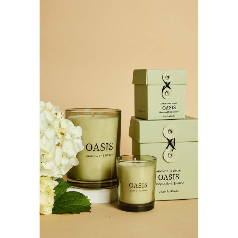 Oasis Honeysuckle Jasmine 250g Soy Candle