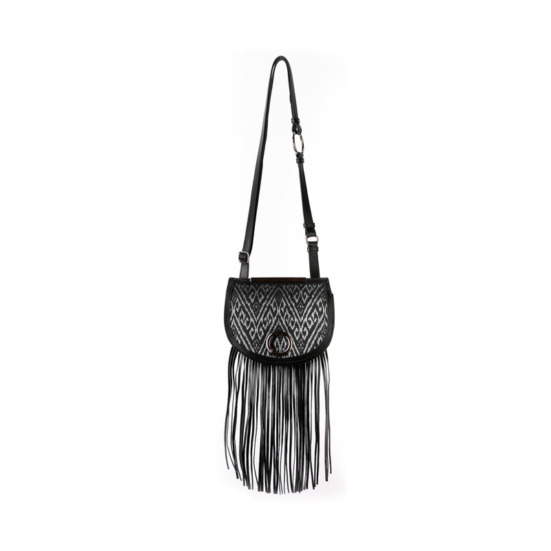 PAVA Du Black 03-01