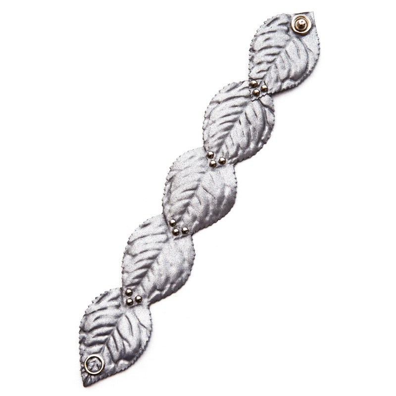Vespertine NYC Reflective Laurel Bracelet