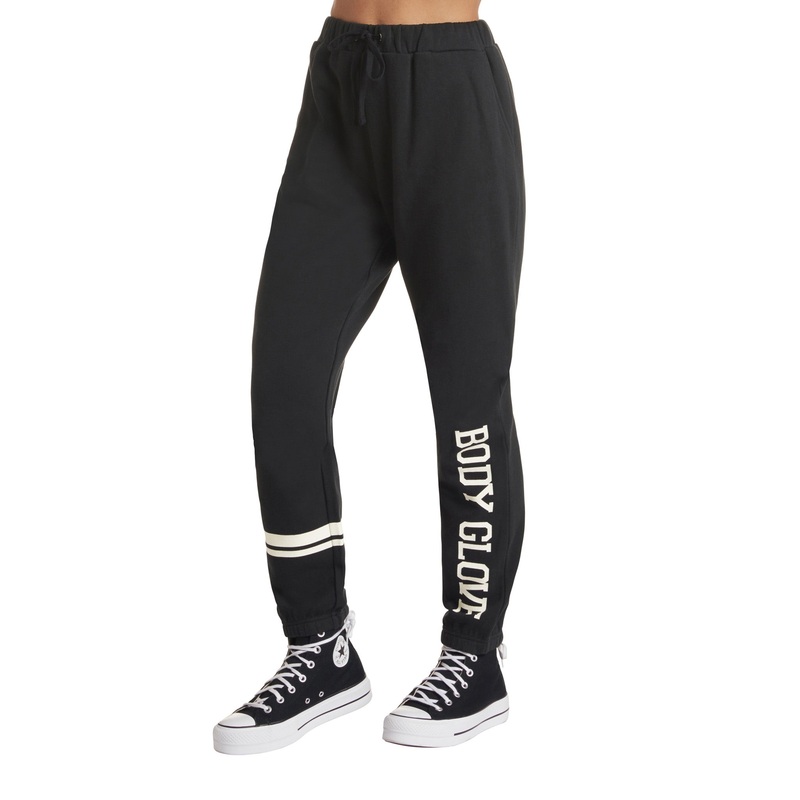 Come On Over Mid-Rise Fleece Jogger Pant – Black