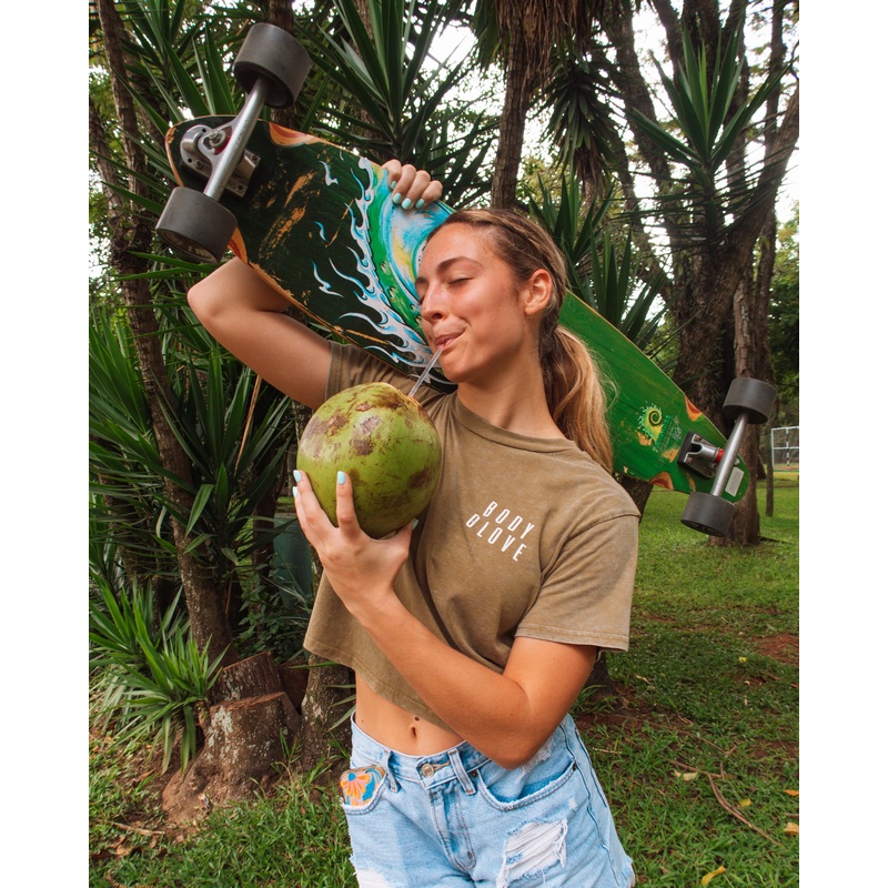 Essentials Mineral Wash T-Shirt – Fern