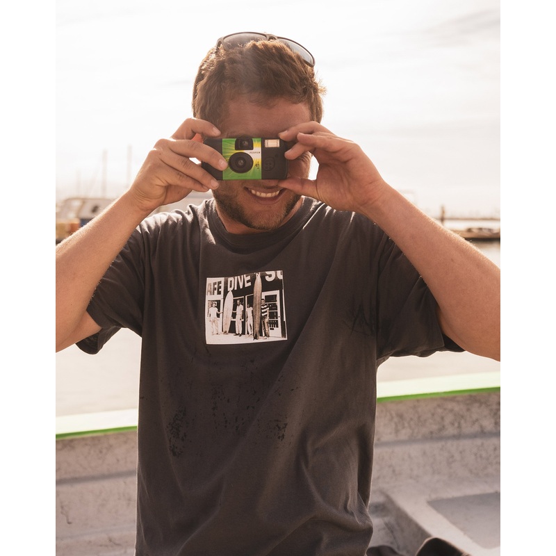 Dive N Surf Short-Sleeved T-Shirt – Charcoal