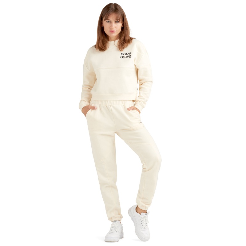 Kiss Me Buttercup Joggers – Cream