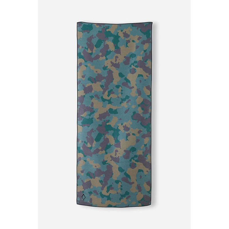 Nomadix Original Towel: Camo Green