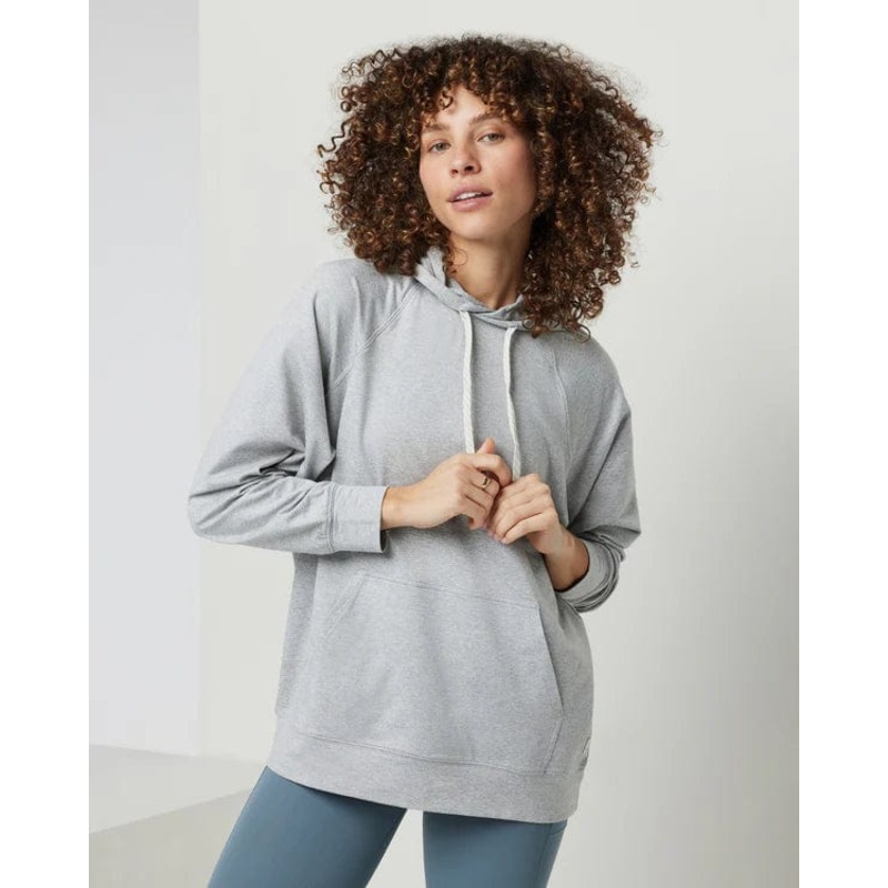 Vuori Halo Oversized Hoodie – Women’s