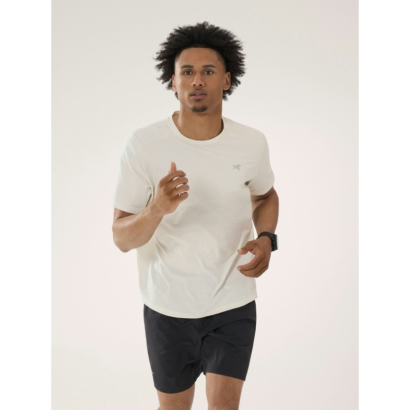 Arcteryx Men’s Cormac Crew Short Sleeve