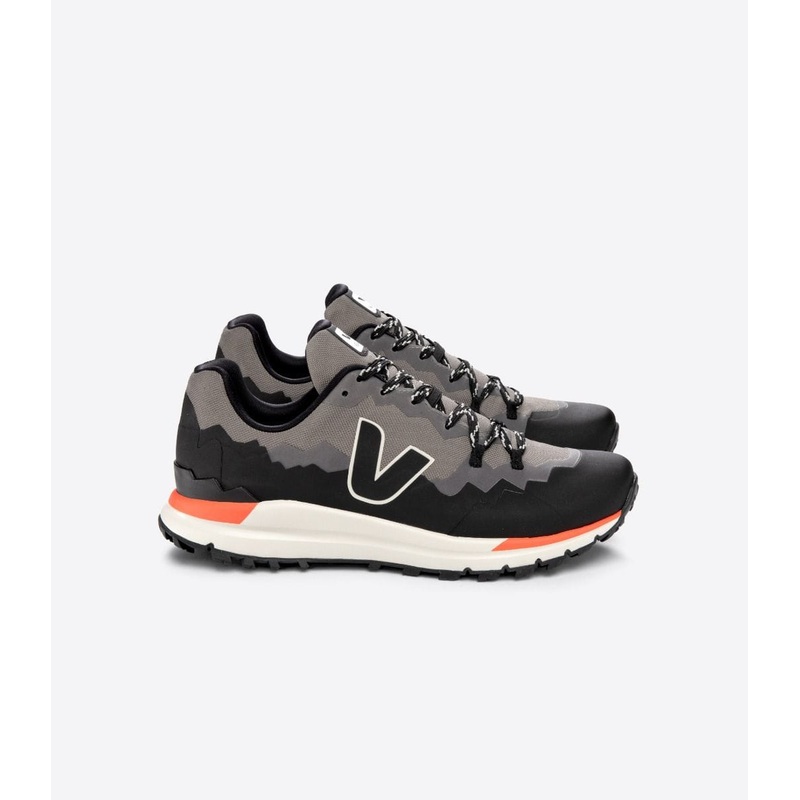 VEJA Fitz Roy Trek Shell – Men’s