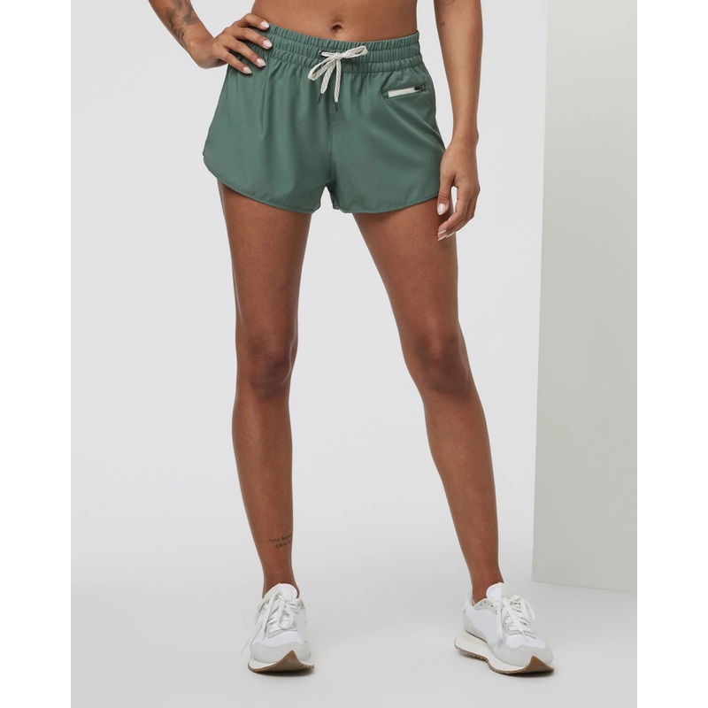 Vuori Clementine Short 2.0 – Women’s