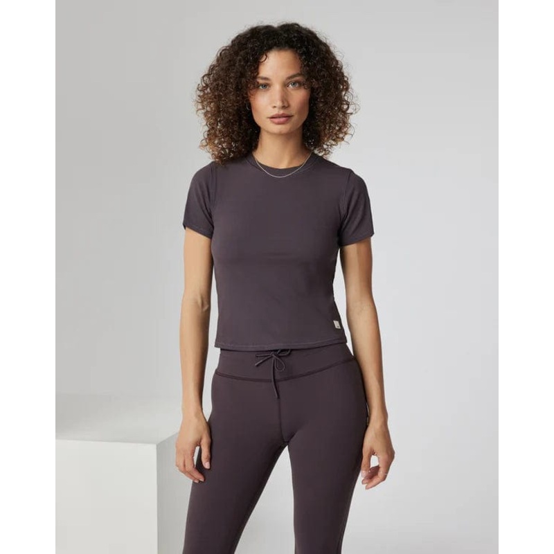 Vuori Pose Fitted Tee – Women’s