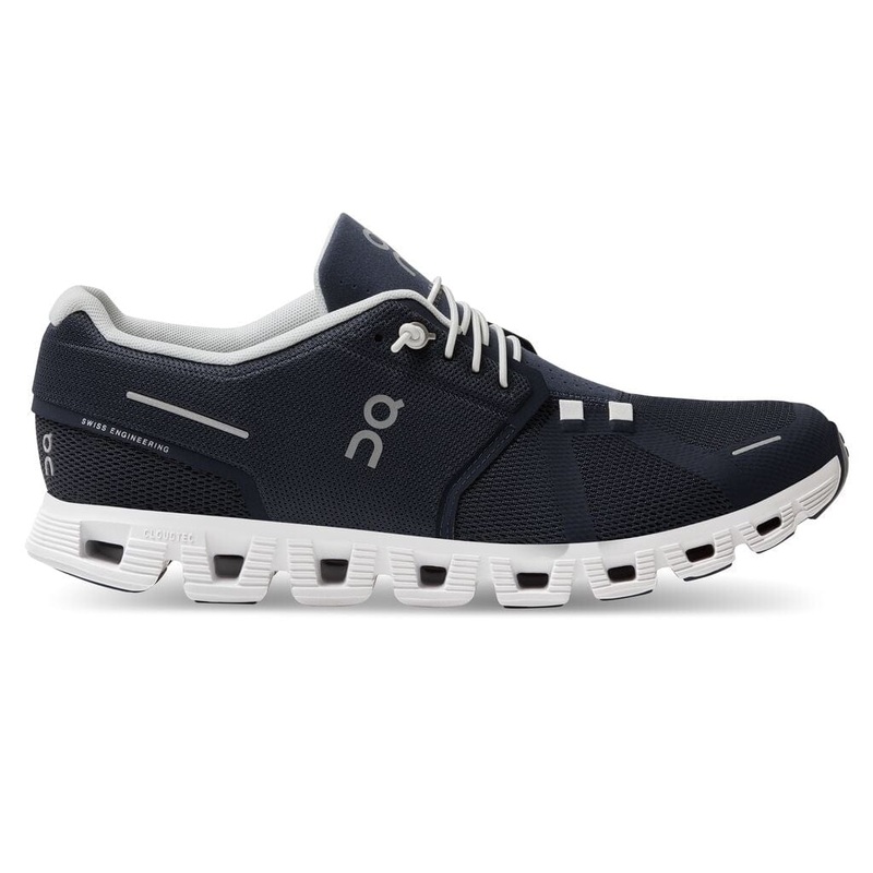 On Cloud 5 Shoes in Midnight | White – Men’s