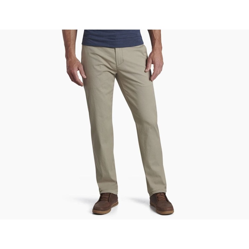 Kuhl Men’s Resistor Lite Chino Klassik in Khaki