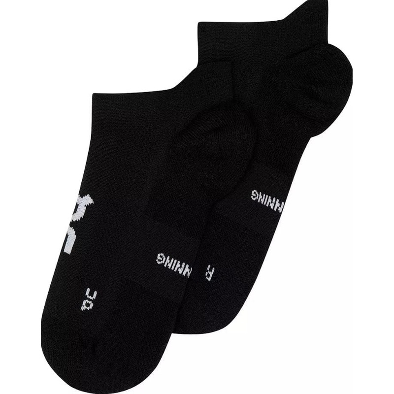 On Men’s Core Run Sock Low 2P in Black
