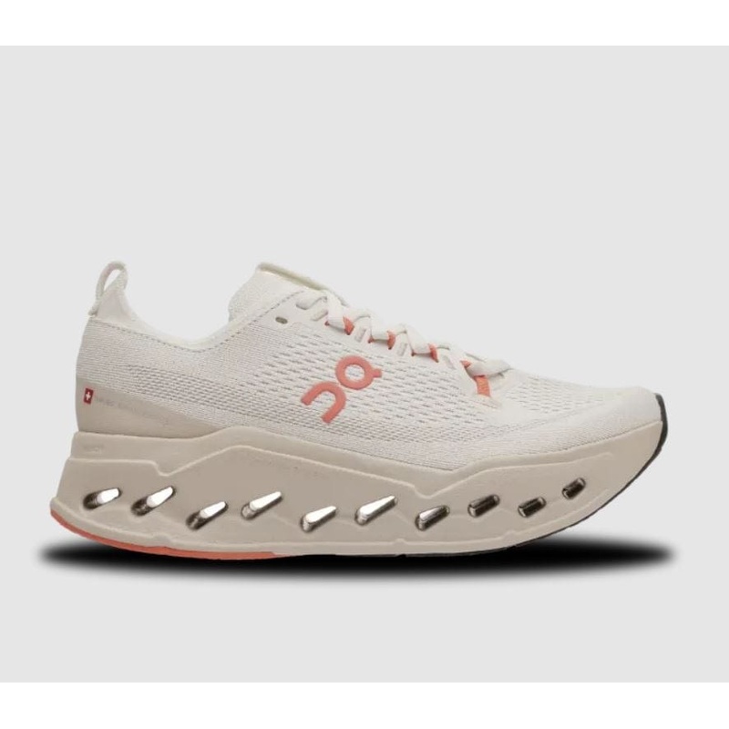 On Women’s Cloudsurfer Max in Ivory / Salmon